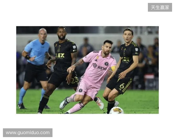 梅西社媒晒全套足球装备：MLS决赛前的最后一次训练