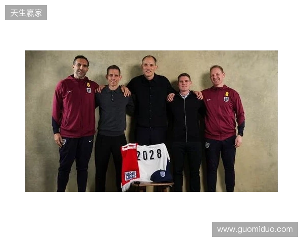 官方：英格兰与主帅图赫尔及其教练团队续约至2028年