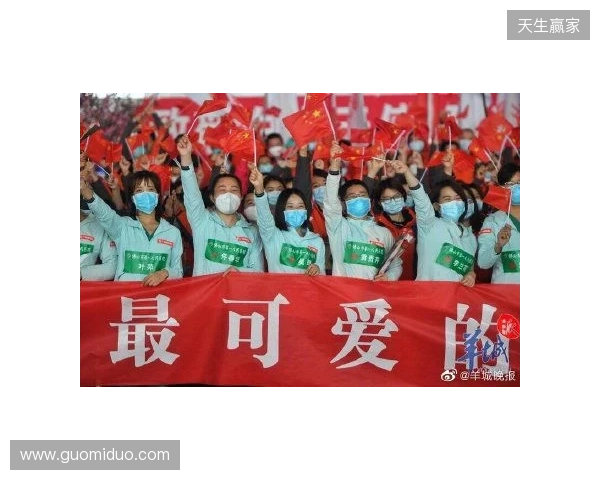 游子归乡，明天视频拜年：很高兴回到家乡，让我们一起为武汉而战