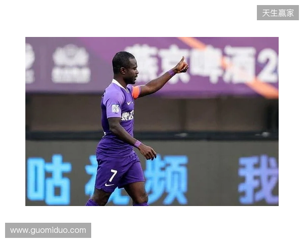 德转显示阿奇姆彭已经加盟大连英博，转会方式为自由转会